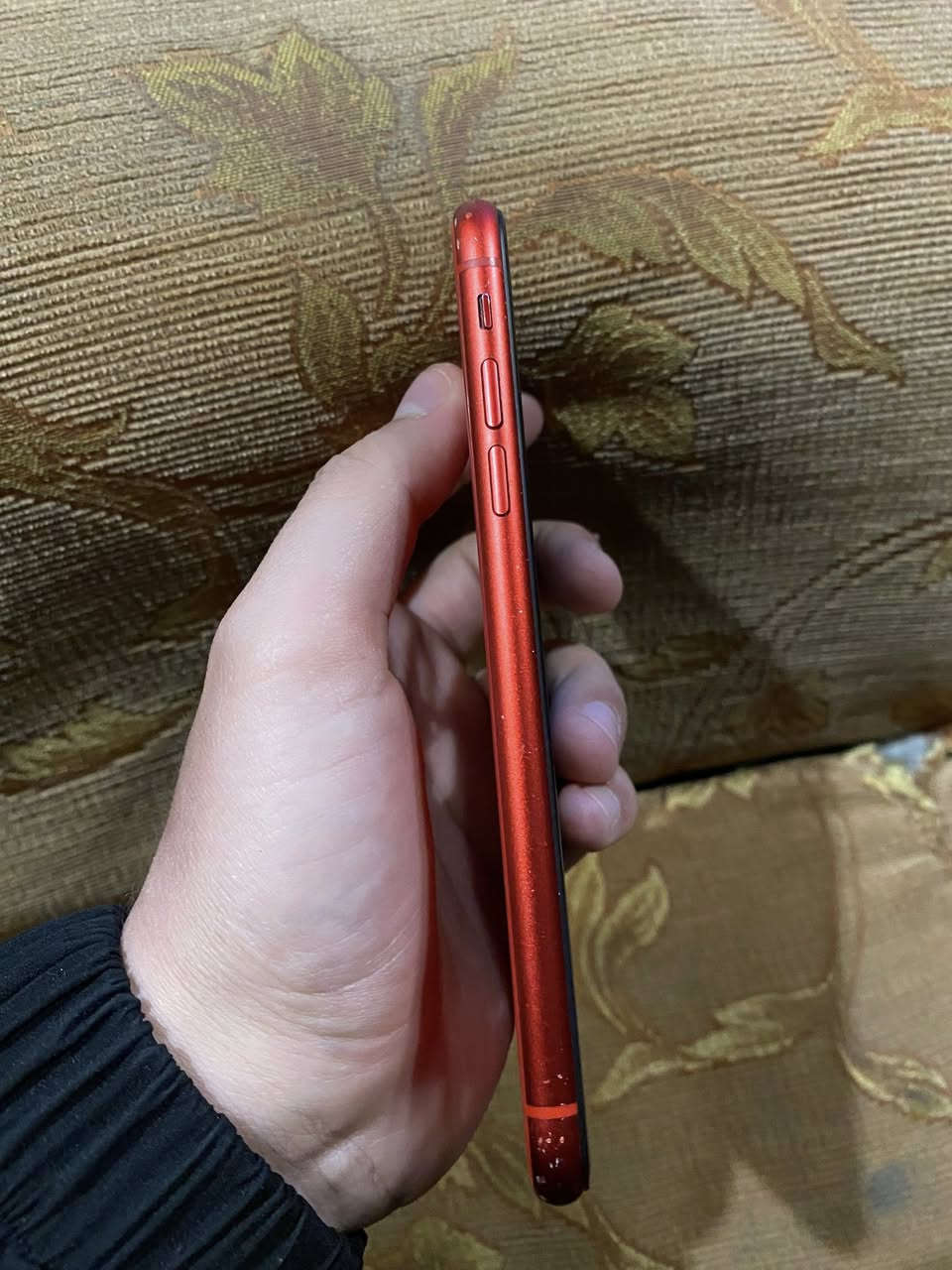 السلام عليكم
ايفون ١١ عادي 
ذاكره ٢٥٦ مبدل شاشه اصليه وبطاريه اصليه
فيس ايدي شغال الجهاز كلشي مابي 
السعر ٢٥٠ الف قفل 
مكاني بغداد العامريه
رقم / ***********
