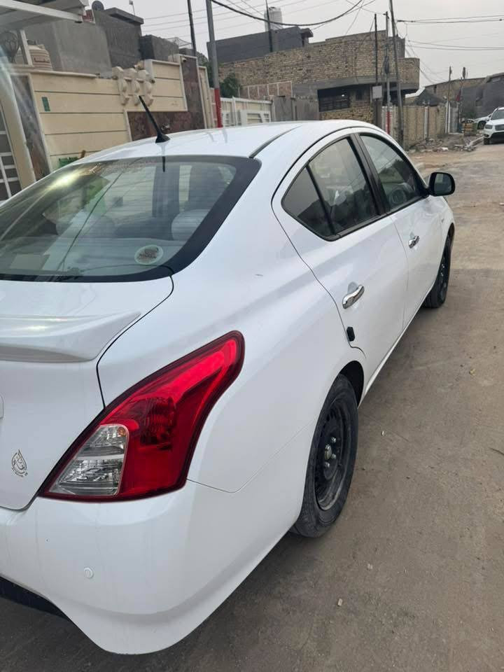 السلام عليكم 
نيسان صني هندي ٢٠٢٣ للبيع 
كفاله عامه 
بليته الزركه 
رقم السياره أربيل باسمي 
مواصفات السياره 
-تبريد ثلج 
-التدفئة ممتازه جدا 
- تحكم ستيرن 
- ⁠اشاير بالجاملغات 
- ⁠شاشه 
- ⁠كامره خلفيه 
- ⁠حساسات خلفيه 
-ممشه سياره 60الف  مكان سياره حله #سعر 126وبيها مجال 

رقم ***********
