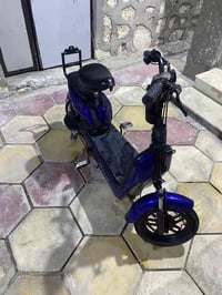 دراجه شحن للبيع  دراجه اربع بطاريات 🔋  دراجه حلوه نضيفه  دراجه بيه ثلا...