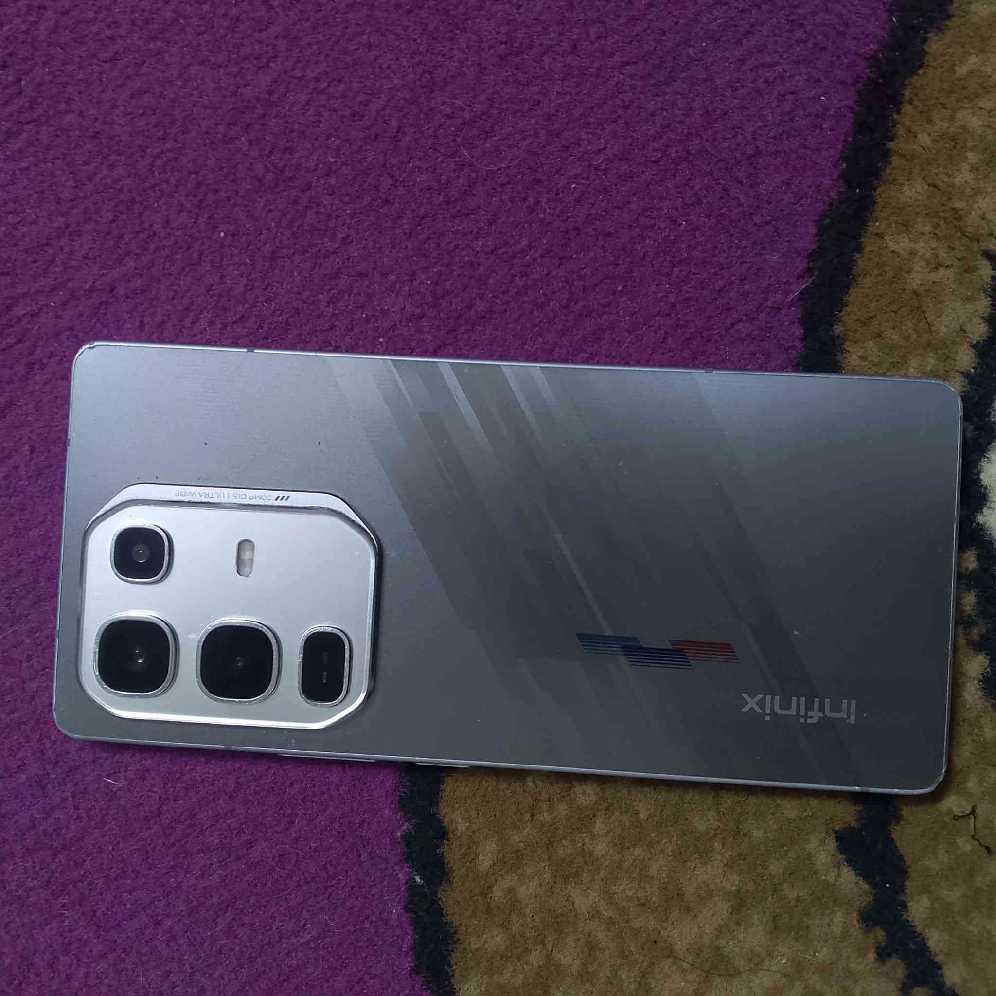 سلام وعليكم انفنكس نوت 50برو ذاكره 256رام 16 بطاريه5200بشحن انساهه بصمه بشاشه بصمه وجه شاشه 144هرتز فقد هذني فطر بل اطراف مثل ما واضح بس ما مأثر لمس سريع ببجي 90فريم فول بدون لاك او تقطيع لمراوسه ويه ايفون اكس ماكس فما فوق بدون فرق


**إذا كنت صاحب هذا الإعلان وتريد حذفه لأي سبب، رجاءا أرسل رسالة إلى الدعم الفني**