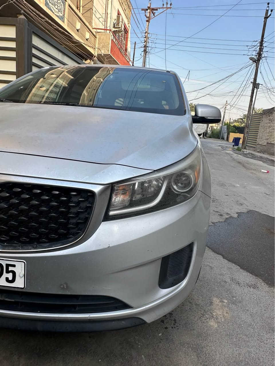 كيا سيدونا ٢٠١٦ lx
محرك v6 3300
ماشية ١٠٠  الف ميل
المواصفات :- 
كشنات تدفئة
البيبان الجانبية كهرباء 
بردات بلادي 
اشارة بالمري
مري شفط
حساسات خلفية + كامرا خلفية
تبريد ٣ قطع الخلفي تحكم منفصل
كشن خلفي بلع ( يعني تصير جنطه كامله )
تحكم ستيرن كامل 
الضرر :- الجاملغ الخلفي + باب الصندوق صبغ فقط بجم كبس 
رقم ذي قار انكليزي سنوية جديدة 
تحويل بااي محافظه
السعر :- 170$  وبيها مجال
المكان بغداد
رقم الهاتف *********** بغداد, العراق
