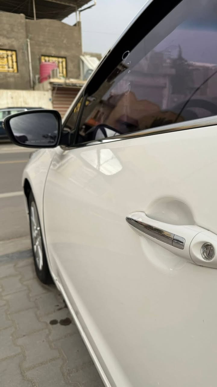 سلام عليكم   #للبيع_فقط
كيا سيراتو    K3
مديل 2015 

#ادوات_ادوات_دخول_جديد
#متومة_ارقام_وسنوية_اصلي

 ( مـوصـفـات )
شاشة كبيرة 
بصمة تشغيل 
كامرة دوارة 
بصمة ابواب 
مري شفط  نظام ترحيب 
فول تحكم ستيرن 
تتدفئة كشن 
تبريد ثلج ❄️
حدادية 100%
سيارة حيل جديدة وجاهزة للخير 
#المكان_بصرة 
#السعر_اتصل_وتدلل
***********
