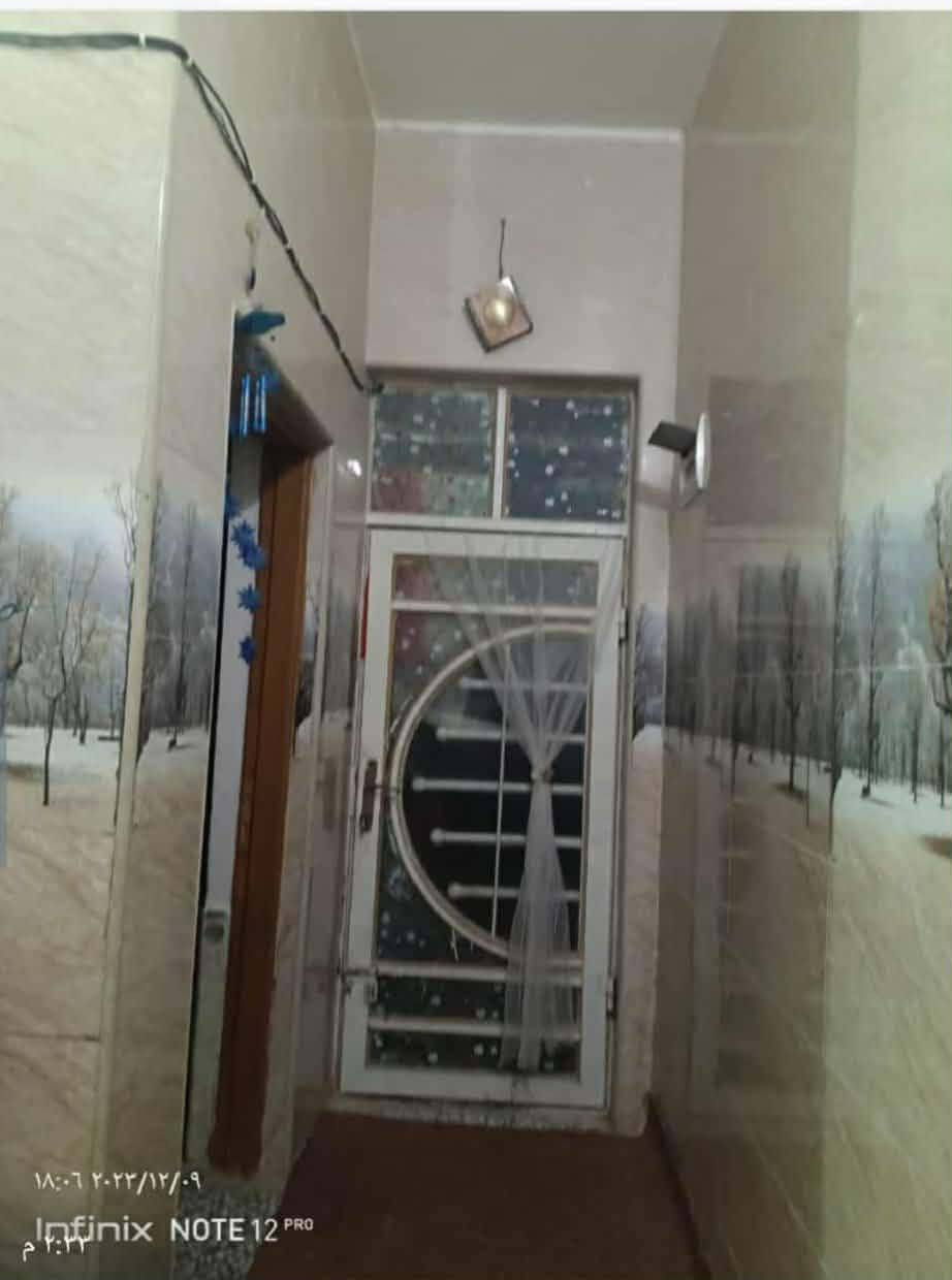 بيت للايجار 100 متر
نجف حي النداء شارع المجمعات عمود 54 
شريط الموظفين قرب مجمع الاميرات..
وقريب شارع المجمعات..
يحتوي على غرفة وصالة ومطبخ واستقبال وصحيات..
سعر الايجار 250 الف


**إذا كنت صاحب هذا الإعلان وتريد حذفه لأي سبب، رجاءا أرسل رسالة إلى الدعم الفني**