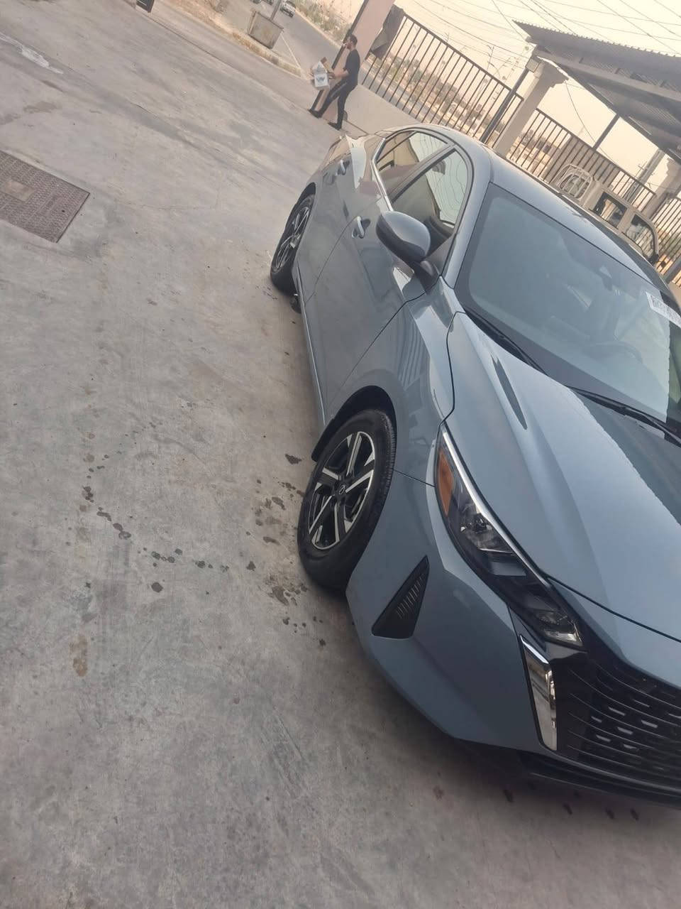 السلام عليكم
سنترا 2024 فئه SVوارد امريكي
ممرقمه دخول جديد
مكان السياره / الرمادي 
لون سمنتي 
حجم المحرك : 2000
سياره ٤٨٩٥ماشيه بعدها زيرو وضع شركه
 (حادثه بس جزء من الدعاميه الخلفيه تعتبر كلين بدون ضرر موضح في الصور 
_ _ شاشه وسطيه  وكامره خلفيه 
_ _ بصمه تشغيل 
_ _ رادارات جانبيه 
_ _ حساس اجتياز 
_ _ رادار امامي وتوقف ذاتي
_ _ تحديد مسار 
_ _قياده ذاتيه وتحديد سرعه 
_ _حساسات خلفيه
 السعر /160 ورقه وقابل لتفاوض
للاستفسار // *********** واتساب
———————————————— 🔻
