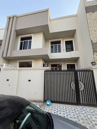 حلة نادر الثانية • ١٤٠م • حديقة