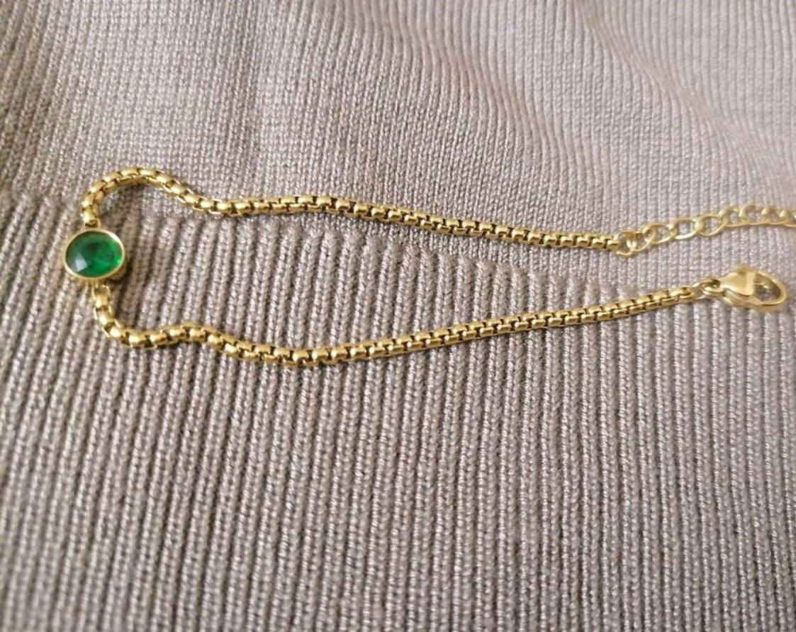 سوار مختوم k18 ب15واصل


**إذا كنت صاحب هذا الإعلان وتريد حذفه لأي سبب، رجاءا أرسل رسالة إلى الدعم الفني**