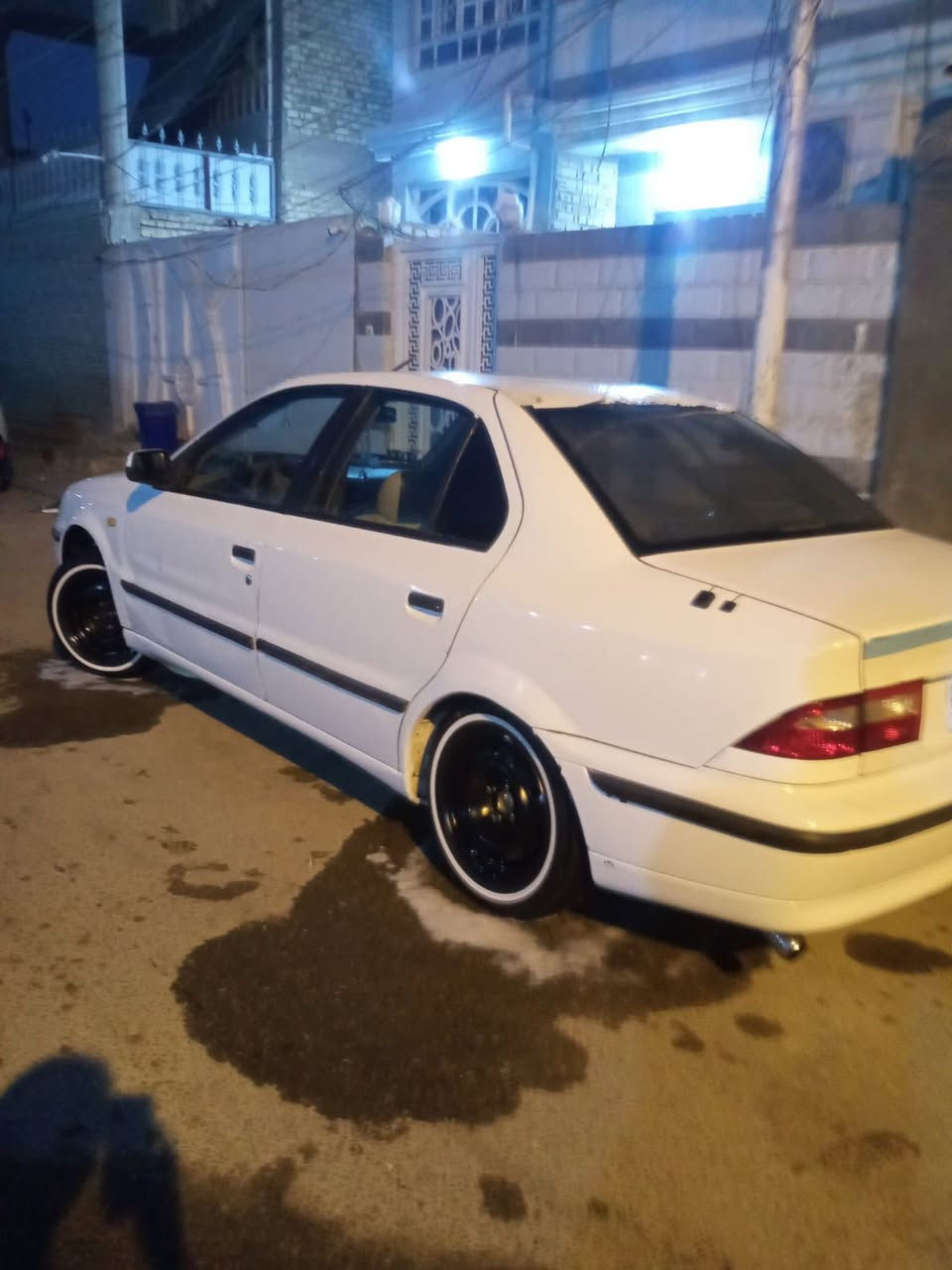 سلام عليكم
سمند موديل ٢٠١٠جاهزه كير مكينه تبريد حداديه تخم تاير 
مكانه نجف السعر ٤٣وبيه مجال ***********
