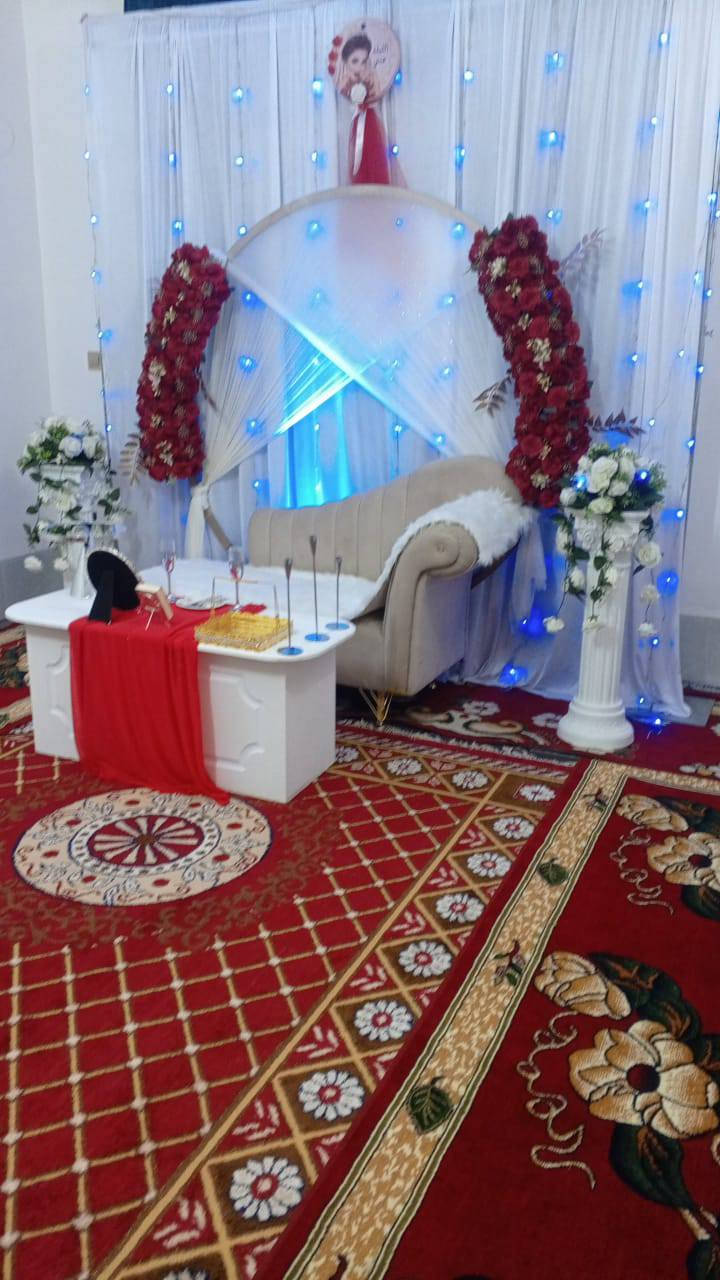 #السلام عليكم يوجد كوشات جميع المناسبات حسب طلب توصلك للبيت جميع محافظه بابل عنوان الحصوه *********** يوجد واتساب او تصال على الرقم#كوشات_مناسبات_زينة
