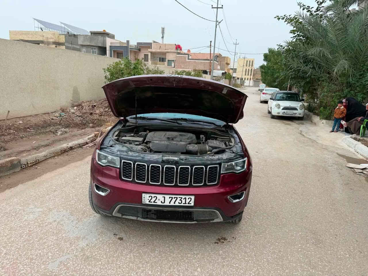 📣 : جيب (Jeep) موديل 2020
📍 المكان: بابل
💵 السعر: 215 ورقة ($21,500) وبيه مجال بسيط للشراي الطيب.
🛠️ حالة البودي :
 الصبغ: ربع جاملغ أمامي فقط.
 الحادث: موضح بالصور (دعامية ونفسها راجعة - تعديل بارد داخل العراق بدون صبغ).
✨ مواصفات السيارة:
 تشغيل عن بعد 🔑
 كشنات جلد + تحكم كهربائي 🛋️
 بصمة تشغيل وأبواب 🔘
 شاشة وكاميرا خلفية 📷
 مثبت سرعة (Cruse Control) 🛣️
 تحكم ستيرن كامل ⚙️
 وباقي المواصفات المعروفة لهذه الفئة.
📞 للاستفسار والاتصال:
***********
