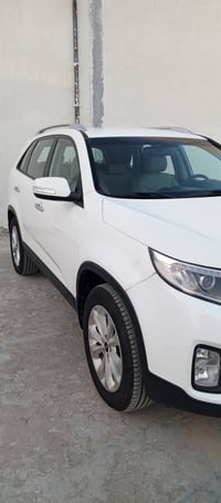 سورينتو • ٢٠١٤ • رقم واسط