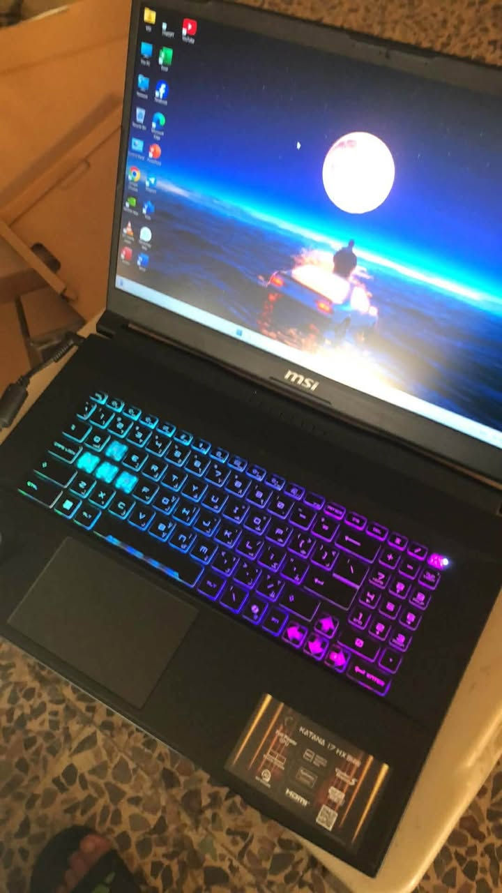 MSI Katana 17 HX B14WGK-092
Specification:
CPU: Core i9-14900HX
GPU: RTX 5060 8GB 
RAM: 16GB-DDR5 
Storage: 1TB SSD
Display: 17.3" QHD, 240Hz, IPS-Level
Color: Black
OS: Windows 11 Original

لابتوب نظيف استخدام قليل جداً مع الكارتون والملحقات

للعلم حجم الشاشة الكبيرة 17 وليس 15

 
السعر 2،250،000 الف وبي مجال ان شاء الله
*********** وتساب
