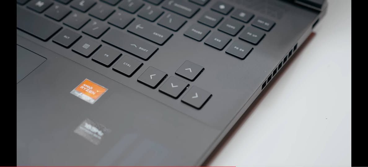 🚀 HP Omen 16 – Premium Gaming & Pro Power
💻 Model: HP Omen 16 (Dark Blue Edition)

🧠 Processor (CPU): AMD Ryzen™ 9 7940HS (Up to 5.2 GHz, 8 Cores / 16 Threads) (High-Performance Processor + Radeon™ 780M Graphics)

🎮 Graphics Card (GPU): NVIDIA® GeForce RTX™ 4070 (8GB GDDR6 VRAM) 140W TGP ⚡ (Maximum Power & Full Gaming Performance)

⚡ Memory (RAM): 16GB DDR5 Dual-Channel (Ultra-Fast Multitasking & High Bandwidth)

💾 Storage: 1TB NVMe PCIe Gen4 SSD (SK hynix) (Super-Speed Boot & Large Loading Capacity)

🖥️ Display: 16.1" Full HD / QHD IPS, 165Hz Refresh Rate (Smooth, Crisp Visuals & Accurate Colors)

✨ Condition: Open Box (جهاز جديد مفتوح الكرتون فقط - بحالة الوكالة)

🔥 Perfect For: Hardcore Gaming, 4K Video Editing, 3D Rendering, Software Development, and Heavy Daily Workloads.

🔂 الجهاز مستخدم نظيف جداً (Open Box) وبحالة ممتازة، يقدم أداءً قوياً ومستقراً للألعاب الحديثة وبرامج التصميم والمونتاج وبسعر منافس.

🔂 لاپتۆبێکی ئۆپن بۆکس (Open Box) زۆر خاوێن و بێ کێشە لەسەر حدودی نوێ، ئەدایەکی زۆر بەهێز پێشکەش دەکات بۆ یارییە نوێیەکان، کاری مۆنتاژ و دیزاین بە نرخێکی گونجاو.

☎️ للتواصل عبر الواتساب او ماسنجر
☎️ بۆ پەیوەندی لە رێی ماسنجر یان واتساب
***********

📍 موقع كركوك بنجا علي
📍 ناونیشان: کەرکوک، پەنجا عەلی

شركة خوبيب للابتوبات - Khubaib Laptops

