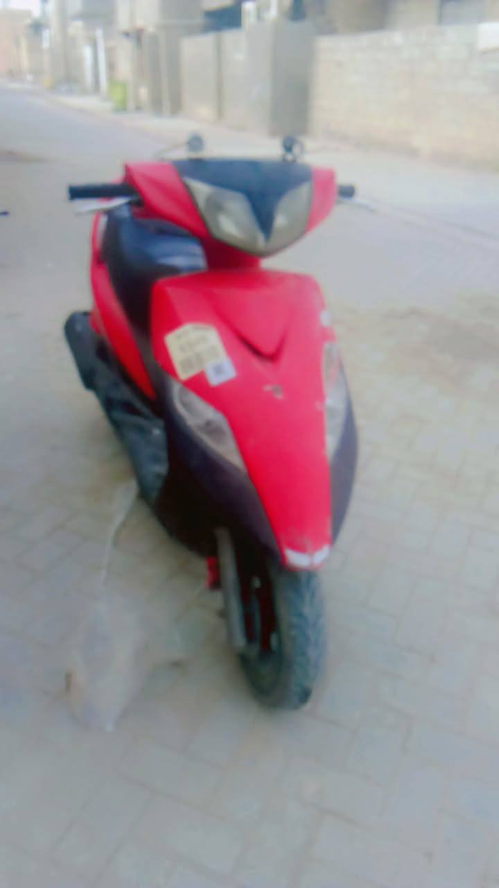 سلام عليكم ماكس ثعلب 140دراجه حلوه مكينه ناعمه نكره سلف ابكل وقت مكانه سبع اقصور سعره 400وبيه مجال***********
