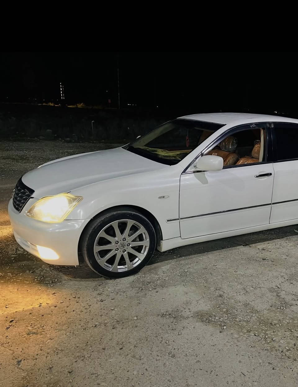 ويلو تايه بو كورينه وه
ويلو تايه بو كورينه وه نه خوار نه ته قيون نه ليحيمو شتيان هه يه. ده ي كورمه وه به ويلو تايه شاينه ي رويال
شوين ژاراوا قه لا دزي
***********
