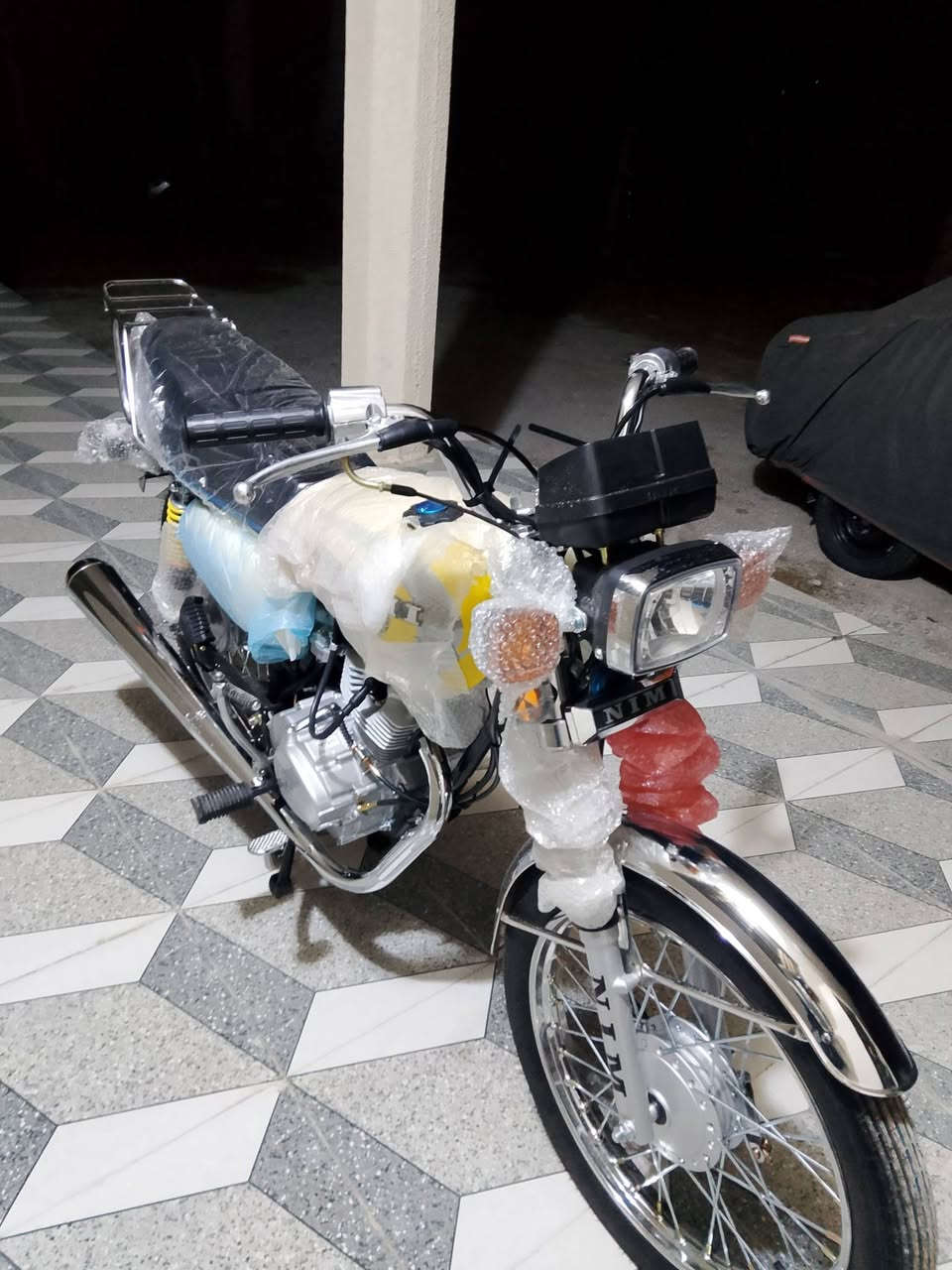 دراجه 2027 السعر 750 مكان كربلاء ***********
