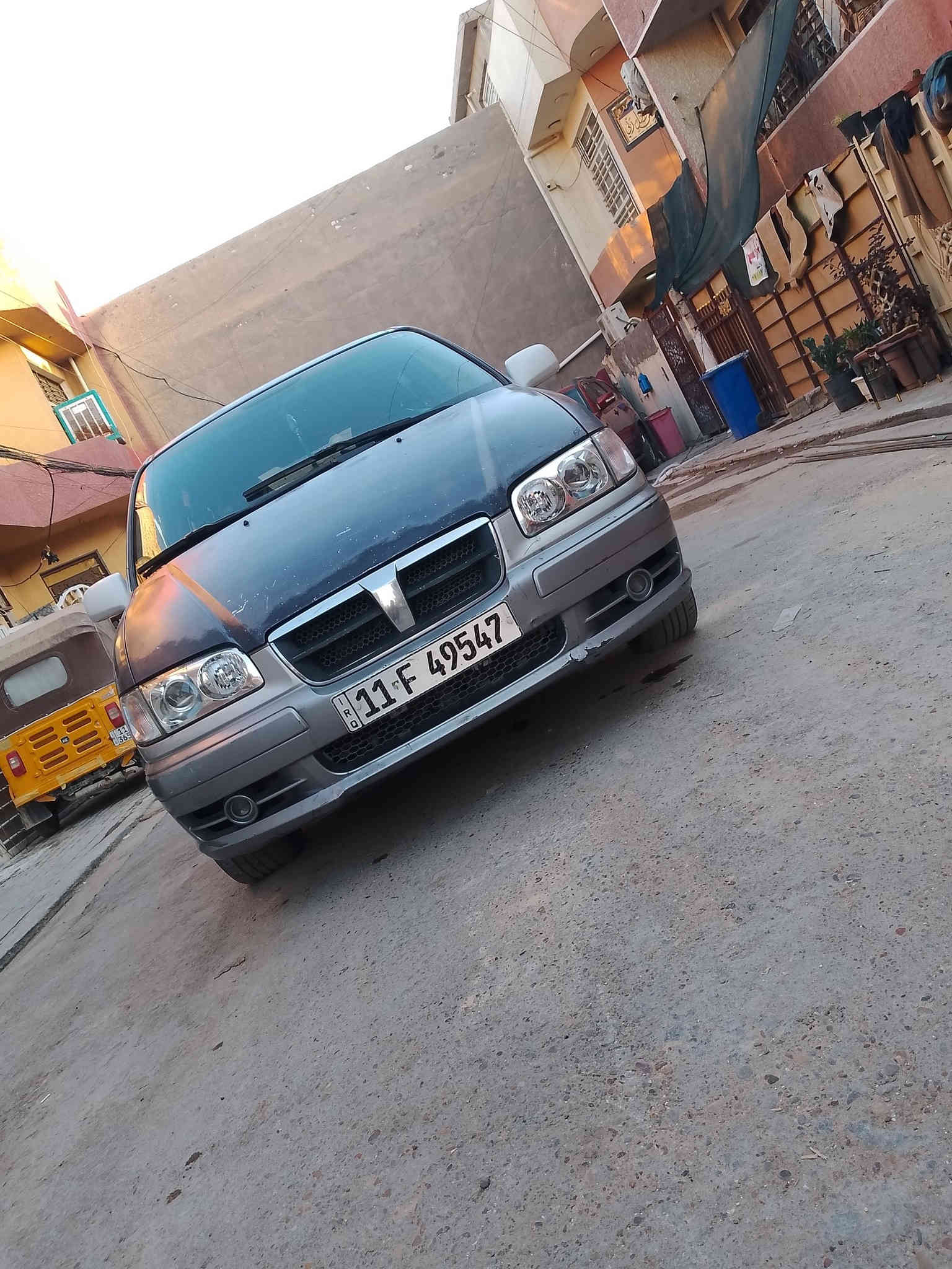 هونداي تراجيت بغداد 2001باسمي محرك كاز كير اوتوماتيك السياره مكفوله من الصبغ والتبديل السياره جارده بغداد الشعب ***********السعر#65#
