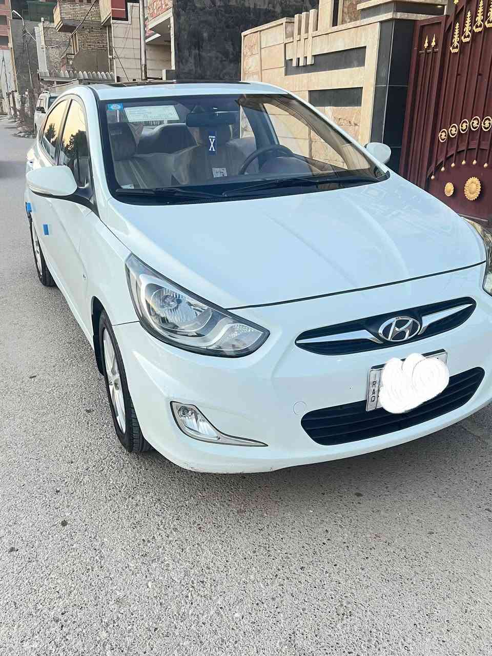 سلام عليكم 
للبيع 💵
اكسنت خليجي 1600⚪ 
دبل ((قطره))
السياره نضيفه خير من الله 😍

🩸رقم بغداد انكليزي
هزه جديده 
سنويه باأسمي تحويل مباشر 
----------------------------------------
# السياره قطره صبغ مابيها بيها
اماكن بارد بسيطه 
السونار مرفق ويا الصور
  ⛔.✅
----------------------------------------
موديل 2013

 ماشيه  154 km

السعر  106 بيهه مجال بسيط 

السياره جاهزه صدر كير محرك تبريد
منضومه زينون 
 تخم تاير كله جديد ✅ 

السياره فتحه سلايد شاشه كامره خلفيه 📹
اشاير مري 
نضام Eco
حساسات بلاديه خلفيه تحكمات
ستيرن جرس سرعه 120 🔔

☎️الاستفسار 
***********
*********** وات ساب 
-----------------------------------
📍بغداد الدوره حي اسيا 
الميعجبه السعر كلشي موجود 
بلسوك الله يوفق الجميع 
تحياتي ....     
كلمه طيبه صدقه 🤍                                                     🎗️🥇
