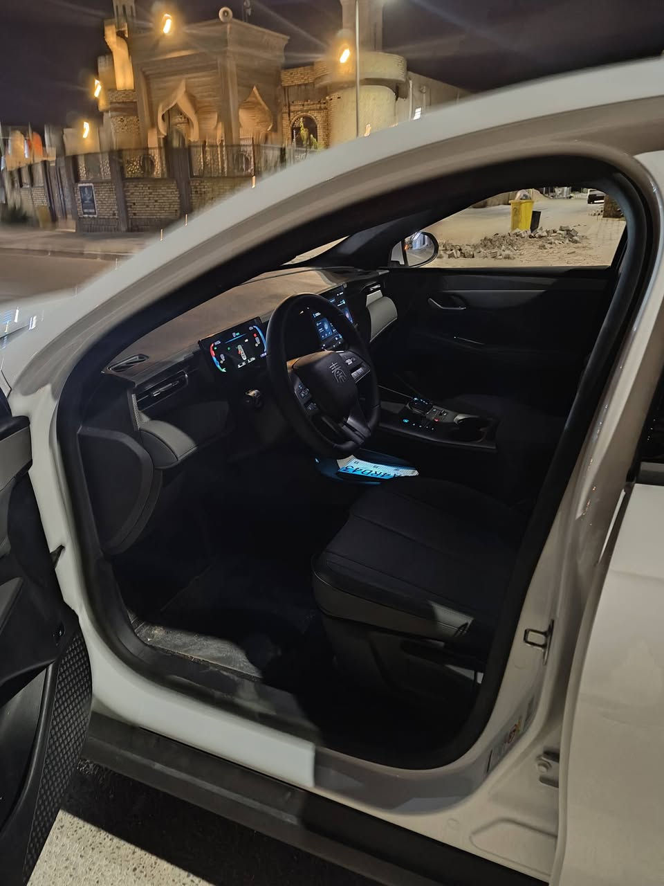 السلام عليكم BYD كن بلاص مديل 25 زيرو بغداد سياره اقصاد 3 سنوات وتتحول باسم المشتري مكانها بصره الطوبه والنخيله ***********
