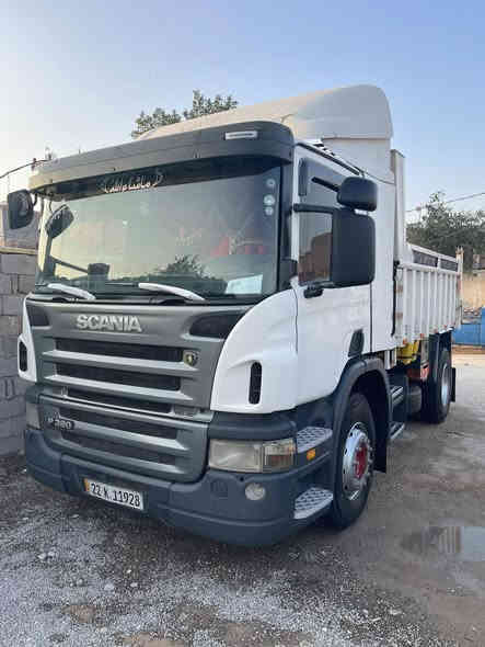 سلام عليكم سكانيه اللبيع موديل2008 مكفوله مكينه نجكسن كير شاصي 10 تخم تارات تبريد شقال سياره جديده  مكان بصره زبير سعر320   ***********
