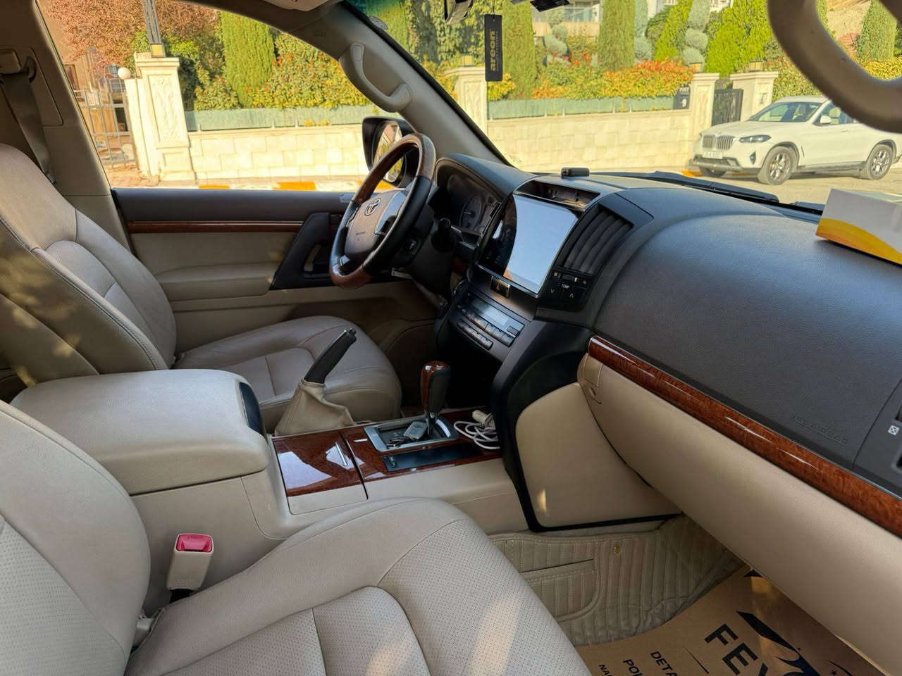 تۆیۆتا لاندکرۆزر 2012 GXR
  برێم مانگی ٦ V6
 هەتا بڵێی پاک و جوان ماوەتەوە 
سەیارەی ماڵە 
٤ ساڵە لای خۆمانە
بە ناوی خۆمانەوەیە سەنەوی تا 
٢٠٢٨ نوێیە ڕەقەمی تازەیە و جایزە،

سعر لە کۆمێنت داوابکە ڕاستەخۆ بۆت دیت 📩 

 تەنها نیوەی دەعامی پێشەوەی بۆیاغە لەسەر شوخت بۆیاغ کراوە بێ ناو گرتن و بێ عەیب و عار یەک جێ بچووک بە قەد یەک پەنجە ساردی هەیە هەستی پێناکرێ 
، ١٥٢ هەزاری حەقیقی ڕۆشتوە 
شوێن :سلێمانی 

ژمارەی خاوەنی 
***********
