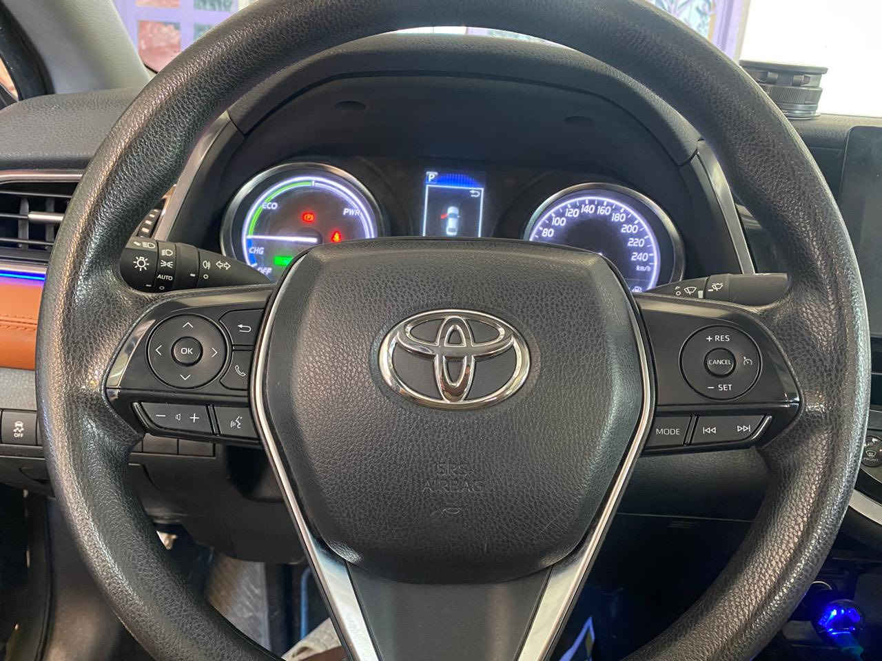 كامري خليجي هايبرد 23 تكسي دبي فحص موقت
بيه حادث موضح بالصوره 
السعر 190 وبيه مجال للطيبين مكان السيارة النجف الأشرف 
رقم موبايل  ***********
