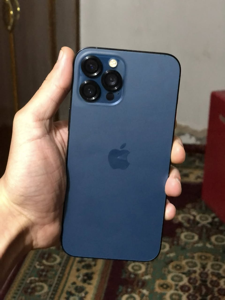 سلام عليكم ايفون 12 برو ماكس ذاكرة 256 بطارية 78 جهاز نموذج m مستبدل شاشة فقط نوعيتهة زينة للبيع بـ 420 الف او مراوس بـ 11 عادي العنوان بغداد حي العامل (***********) واتساب
