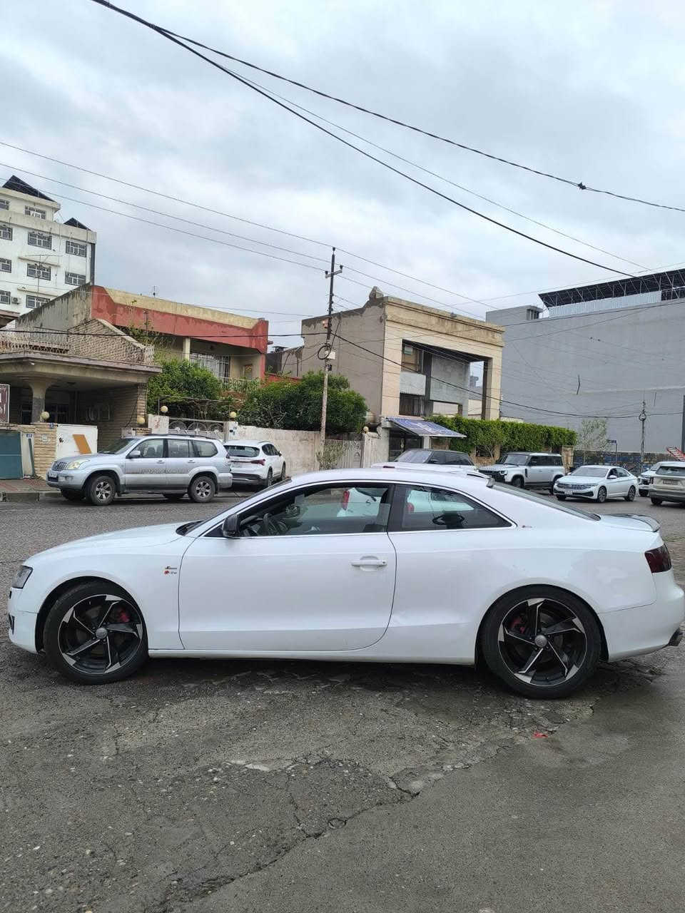 Audi A5  2009

مەکینە کەپس  نەکراوە 
4 پستۆن قەبارە 2.0
سەنەوی بەسەر چووە

180 هەزار کیلۆمەتر  رۆشتووە 

3 پارچە بۆیاخ
 (2 چاملغی پێشەوە و دانەیەکی دواوە )

بێ ناوگرتن 

ئێرباگ تەقیوە

نرخ / 7600 $ أربيل, العراق


**إذا كنت صاحب هذا الإعلان وتريد حذفه لأي سبب، رجاءا أرسل رسالة إلى الدعم الفني**