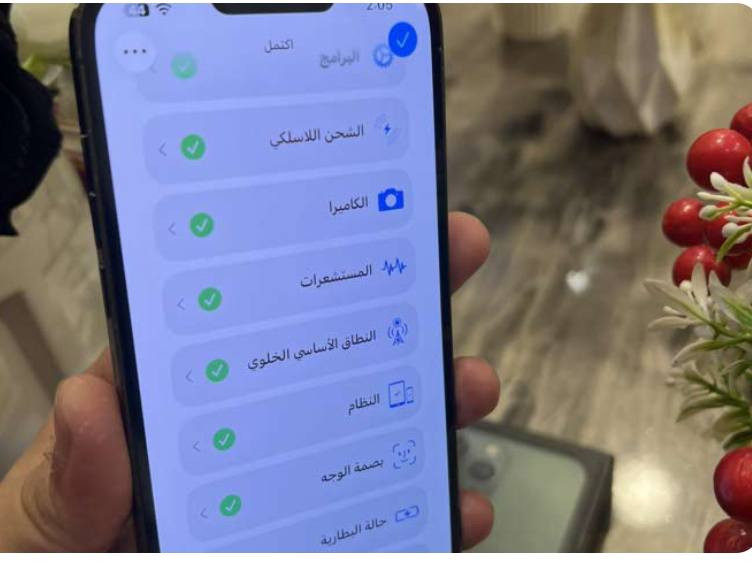 ايفون 13 برو ماكس لون زيتوني الجهاز وتر وهذه الفحص كدامك ب تحديث طلع عندي قطعة الشاشه الجهاز مكفول سعر ٦٠٠ قفل قفل قفل رقم الهاتف ***********
