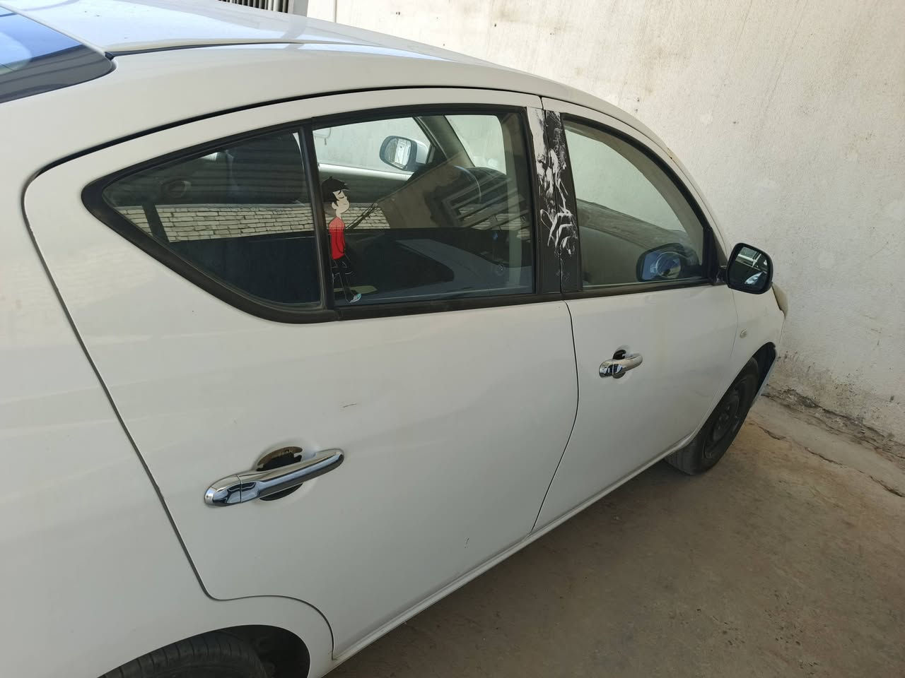 نيسان سني هندي موديل 2020
كفاله من الصبغ وكفاله كير ومكينه وتبريد
حساسات خلفيه كامره وشاشه وتحكمات استيرن
باتري وفيت بام وزوج تايرات جديد
هزه وسنويه ورقم جديد السياره بسمي رقم بغداد مكانها ابغداد بيها طخطخات بسيطه
سعر 105
رقم ***********
