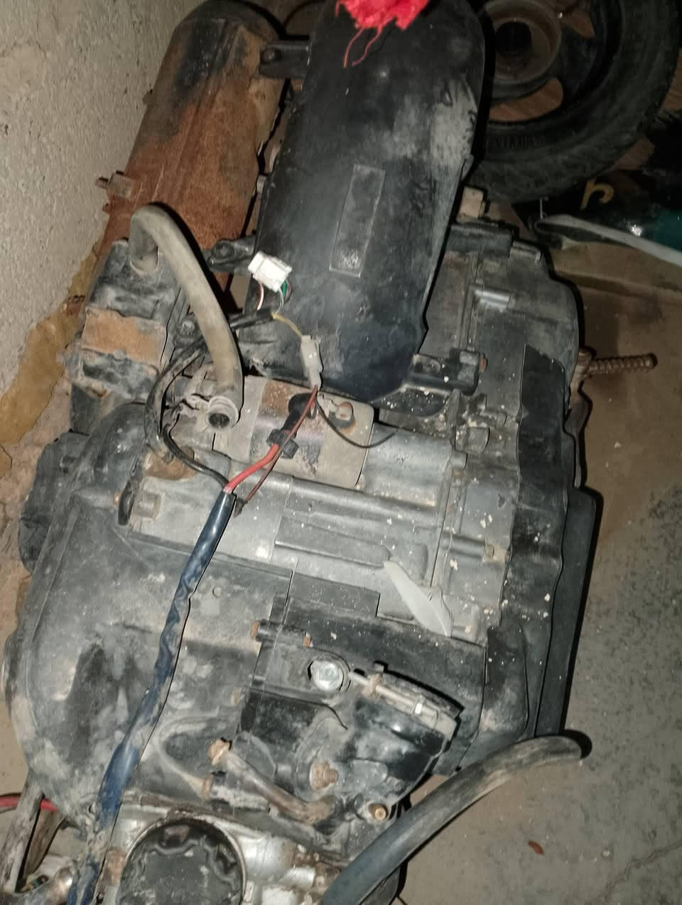 السلام عليكم مكينة فراشة.. مامفتوحة شرط +شاصي محكوك وجاهز.. للبيع.. اتصال ***********
