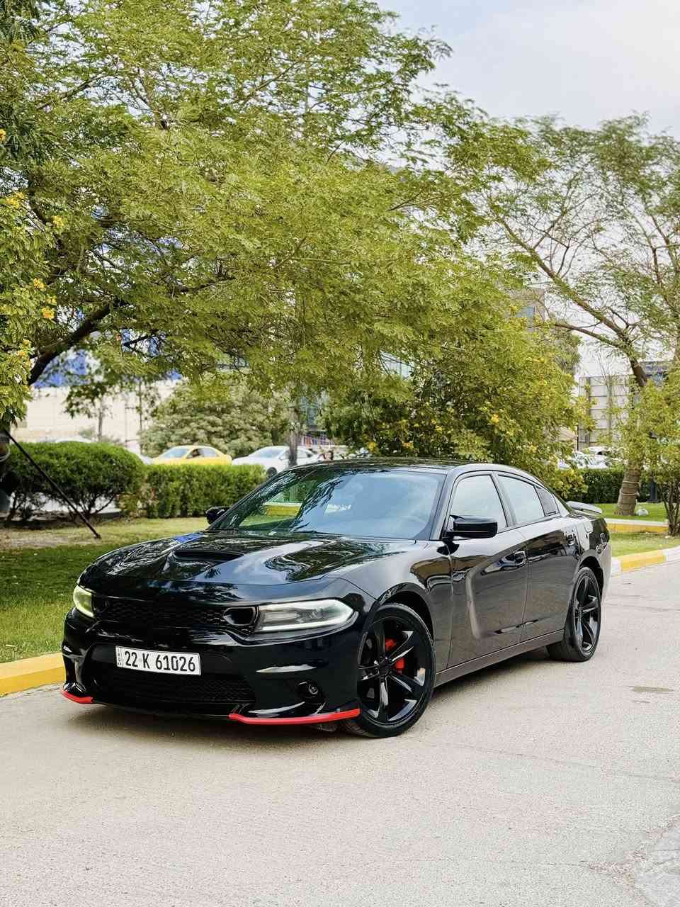 السلام عليكم
جارجر 2019 SXT  تو ويل
بدون حادث بدون صبغ 
ايرباك شواصي لغود كله سليم
رقم اربيل الجديد باسمي
داخل كاربون فايبر 
ويل 20 
كشنات كهرباء 
لايت زينون 
كير مكينه كفاله 
شاشه جبيره
السياره مرتبه وجاهزه مابيه اي نقص
————————————————— 
السعر 193 ومجال بسيط ماتعامل بالتلفون الشراي يجي ويتدلل
***********
العنوان بغداد الدوره
