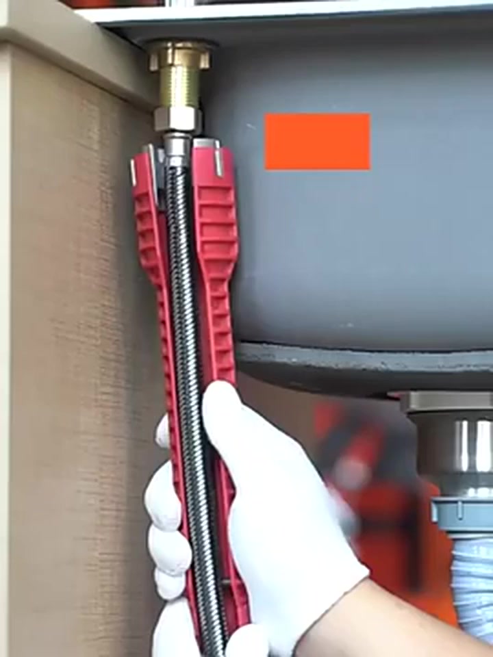 مفتاح المزانق  👌👌👌

أداة متعددة الوظائف لفك وصلات السباكة و الأحواض في الأماكن الضيقة بأقل مجهود ✅
تقدر تطلبها من موقعنا الالكتروني 👇

https://sllr.co/s/1120217 

🚩 او نورنا في  المعرض المنصورة - مدينة طناح-شارع البحر مقابل الملاهي 🚩 
🚚🚪 متوفرخدمة الشحن للمحافظات  لباب البيت✅✅

ممكن تطلب المنتجات عن طريق التواصل معنا فون او واتس 📳☎️ 
01008023812 
رابط مباشر لمحادثات الواتساب  📲📲
https://wa.me/qr/6MDHECICKFR4J1

#elsweedy_tools_store
 #diy  #woodworking  #grinder  #drilling  #powertools  #tools  #cordless  #maintenance #repair #repairing #workshop 
#tools 
عدد #أدوات #صيانة #سباك #سباكه


**إذا كنت صاحب هذا الإعلان وتريد حذفه لأي سبب، رجاءا أرسل رسالة إلى الدعم الفني**