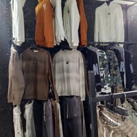 محل ملابس • للبيع • حي النصر مقابل مدارس