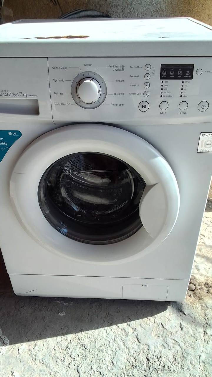 غساله اوتوماتيك نظيفه ال جي 7 كيلو انڤيرتر الشهداء ابو غريب سعرها 200 بيها مجال واتس اب *********** ابو ادم
