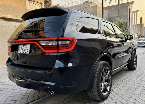 السلام عليكم دوج دورنكو 2025 كلين لون مميز ازرق غامق نيلي بعدها زيرو ماشية الف فقط مكفولة من الحادث فقط بنيد سرقة ومحدث تبدل بنيد SRT موصفات فول GT PLUS محرك 6 سلندر جي تي بلاص رادار جلد كراسي حار بارد منفصل VIP اعلى فئة ب جيتي مكفولة من اي حادث دخول جديد. رقم اربيل بسمي مكانها بغداد سعر 375 ورقة رقمي للاتصال 
***********
