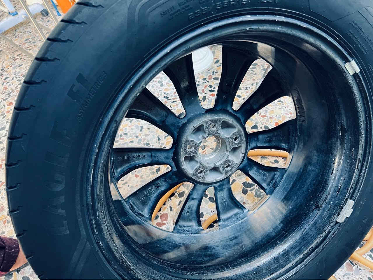 تكً ويل كب سورنتو كروم ستيل

حجم 19 بي شخوط موضحة بالصور

مع اطار كوري نظيف كود يير حجم 235/55/19

انتاج الاطار 2020

للبيع السعر  100 الف 

مكاني بغداد متوفر توصيل داخل بغداد

ملاحظة  عدد 1 فقط

*********** بغداد, العراق
