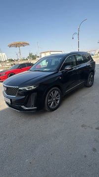 كاديلاك 2023 وارد أمريكي صور الحادث موجودا تخم تاير حداديه السياره فول...
