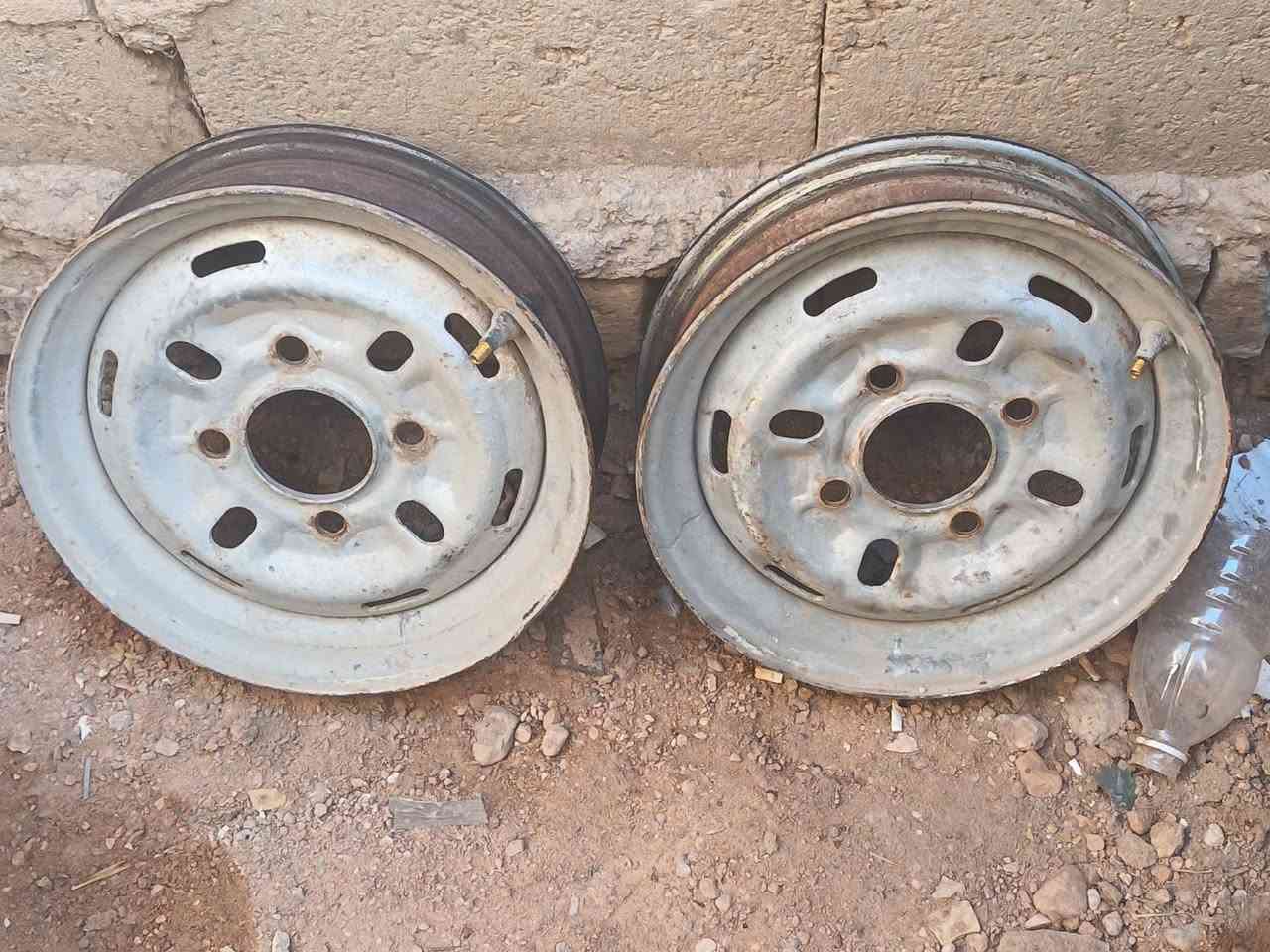 سلام عليكم اكسن جمره كامل وهوه وركاته وياله وفلنجات سعر 175وبيه مجال قليل مكان كوفه  ***********
