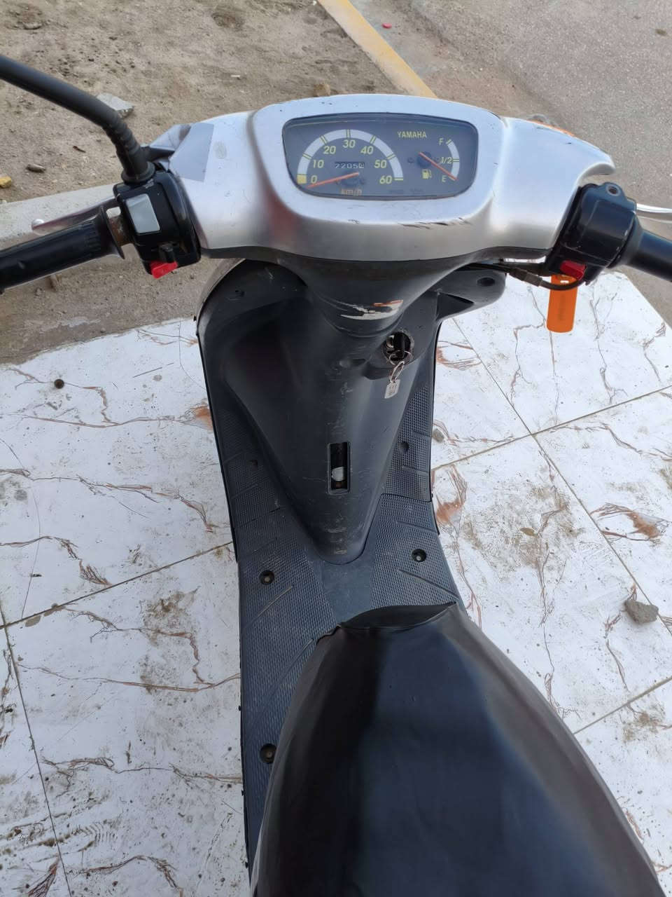 السلام عليكم دراجه منغولي نضيفه للبيع مكينه ناعمه وحلوه لايت اشاير هورن قفل جنطه وستيرن شغالات نقصه باتري فقط بيركات دبلات توفير نضيفه سعره 250وبيه مجال بسيط مكاني ناصريه مركز


**إذا كنت صاحب هذا الإعلان وتريد حذفه لأي سبب، رجاءا أرسل رسالة إلى الدعم الفني**