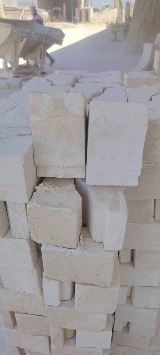 احمد الموصلي تغليف واجهات حجر الحلان ومرمر وحجر السوري جميع محافظه العراق *********** شرط استلام مهندس ***********
