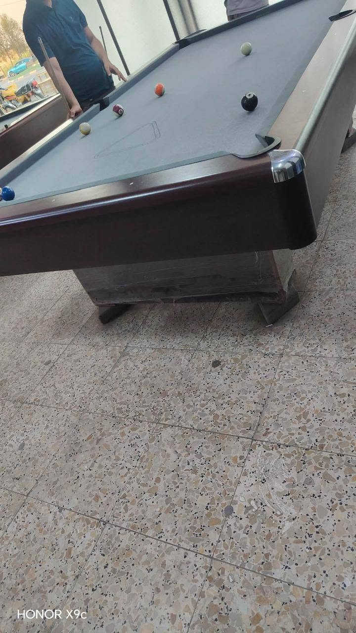 السلام عليكم ورحمه الله وبركاته
ميوزه بليارد عدد 3  للبيع 2 ويركا ... وميز فانوس للبيع 
مراسلت الحساب او الاتصال على الرقم التالي 
***********
***********
 عنوان محافظة الدوانيه
