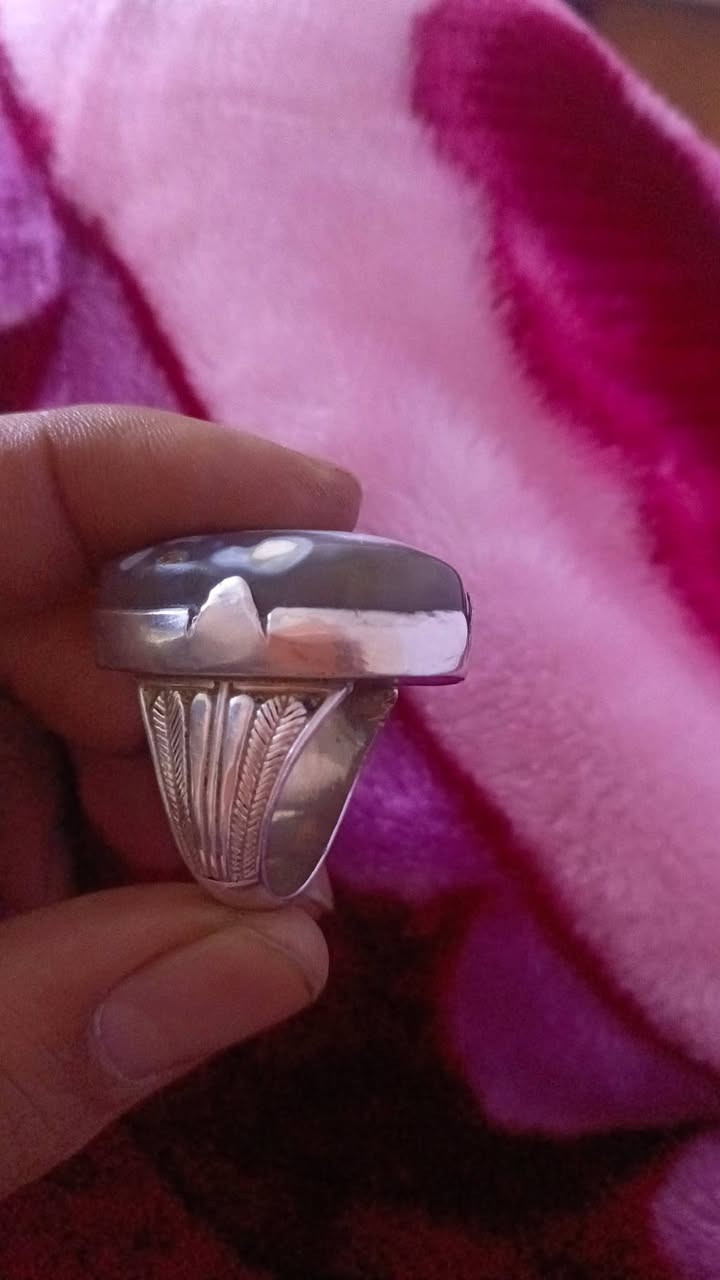 السلام عليكم هاي السليمانيه للبيع قديما  ***********
