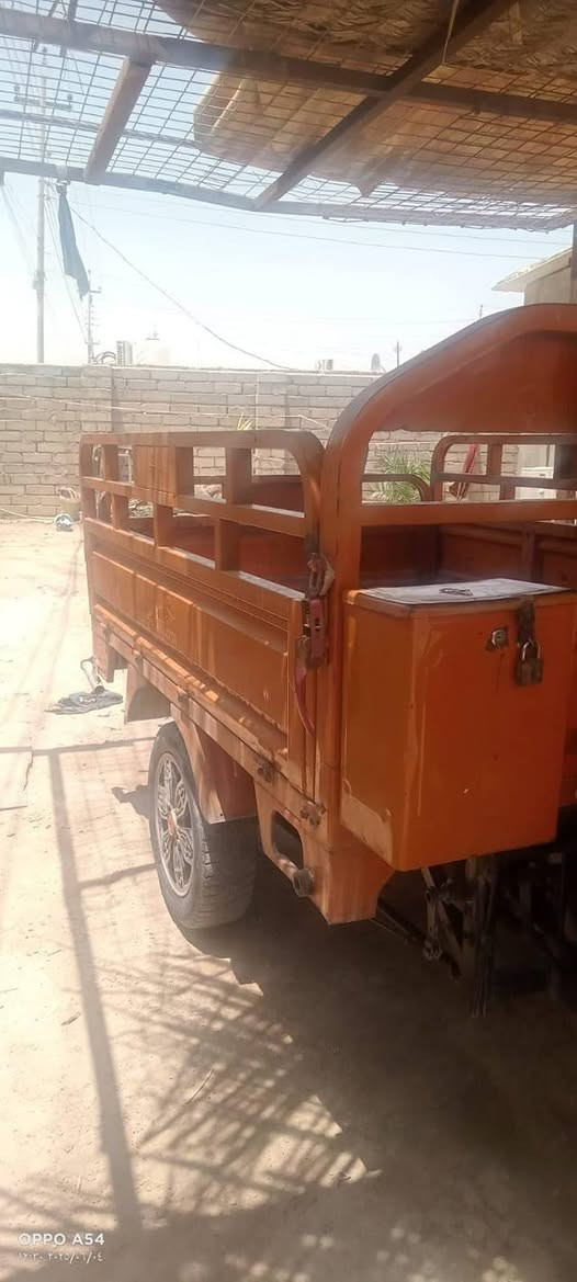 ستوته البيع جمره عاليه موديل واحد عشرين سعر ملون ونص بيه مجال علون القرنه هور سعد ***********
تصل اني خادم
