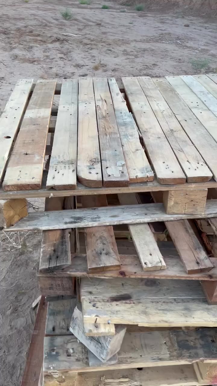 السلام عليكم موجود سكيب للبيع
نضيف 120/100
***********
