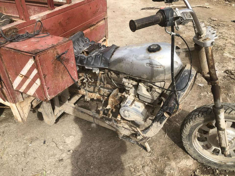 ستوته اللبيع  أبيعك كوم حديد محرك زين شاصي مكفول لا لحيم ولا شي مكفول فقط بدي تعبان بيعك كوم حديد مكاني لدوانيه مهناويه تجي وشوف بعينك ب٣٥٠وبيها مجال كلك تكفل سرقه شوفتك عينك للستفسار تصل ***********
