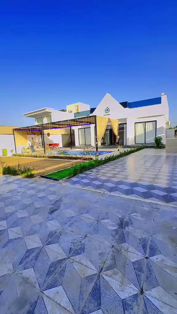 متوفر حجوزات طيلات ايام السبوع 
المزرعه موثقه بتطبيق اجرلي 
الموقع 📍الدوره بعيثه   الحجز
***********⛱️
