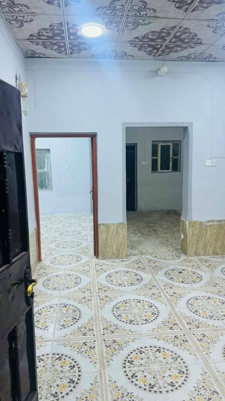 بيت البيع # خلف الملعب زراعي مساحه110متر مربع 
عكاده بناء كلش نضيف البيت كافت الخدمات 
‏‪***********‬‏وتساب
