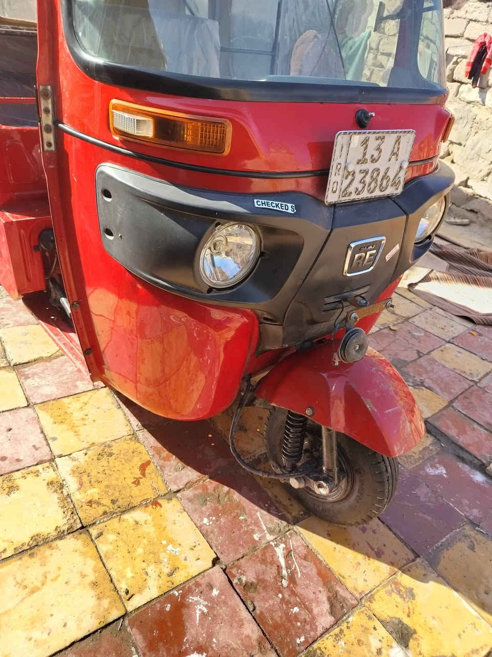 السلام عليكم تكتك موديل 2021 شهر 10 رقم انكليزي ديره ثاني يوم كشره كفاله ولمحرك مفتوح بوشه وبستم فقط تجفيت شركه السعر 7800وبيه مجال المكان المجر لكبير ناحيت العدل الستفسار ***********
