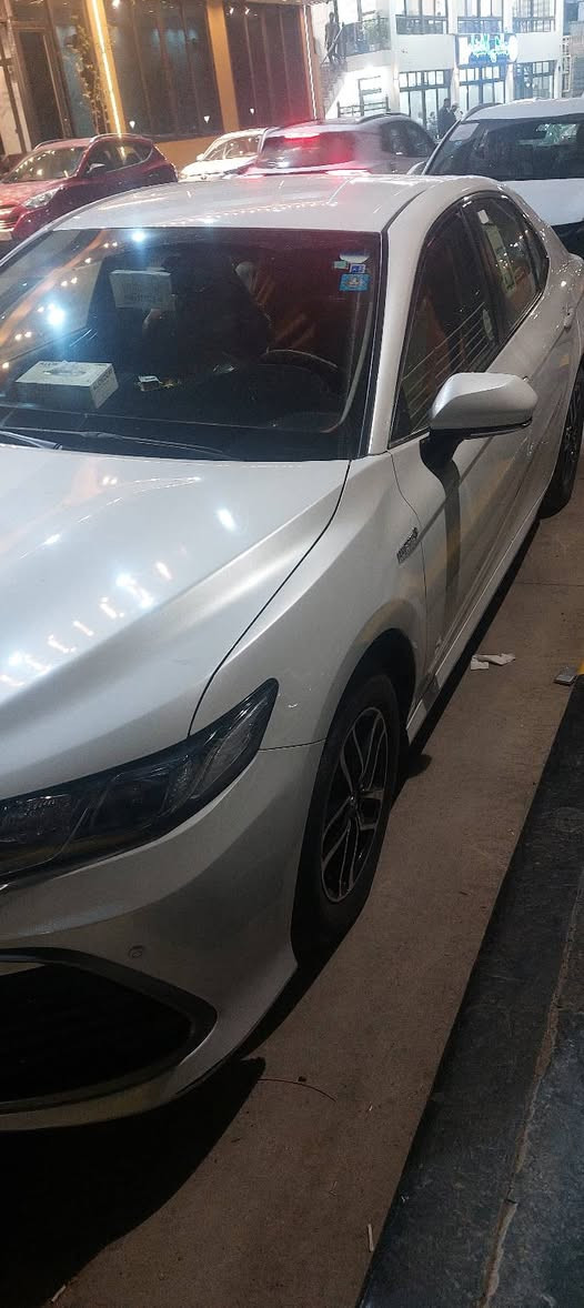 موديل 24 هايبرد عبد اللطيف جميل بأسمي من الوكالة مكاني بغداد بحالة الزيرو الشراي يتصل *********** مكفولة من الصبغ عدا بارد اقل من اصبع مصلح pdr جاملغ خلفي ماشية 19 فقط
