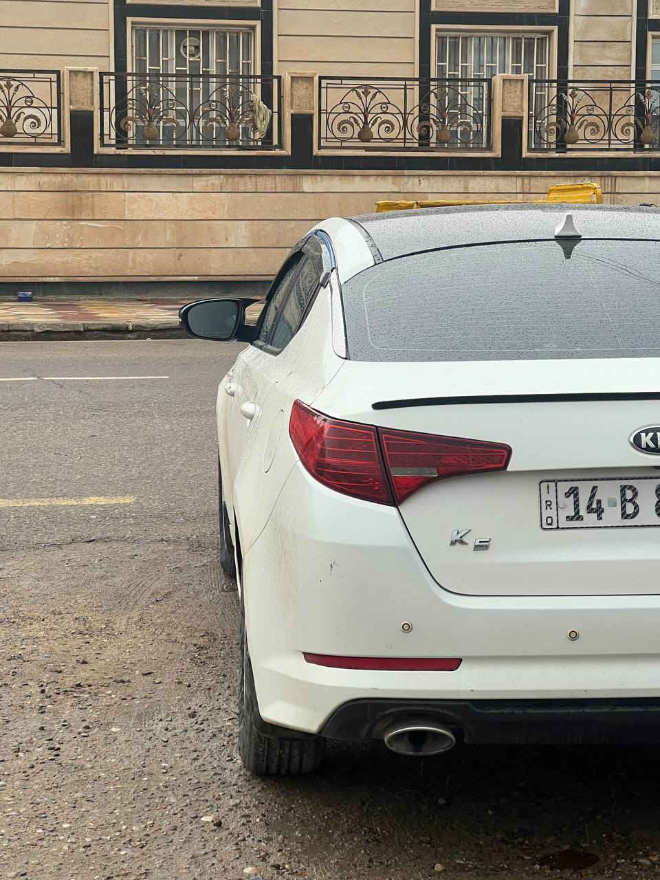 سلام عليكم
اوبتيما 13 وارد امريكي سياره جديده محرك وكير كفاله سياره بيها ضربتين تكمه مال امريكي وبجم كدام بل عراق بيها رشات صبغ حزام  العنوان بصره الفاو 
***********
